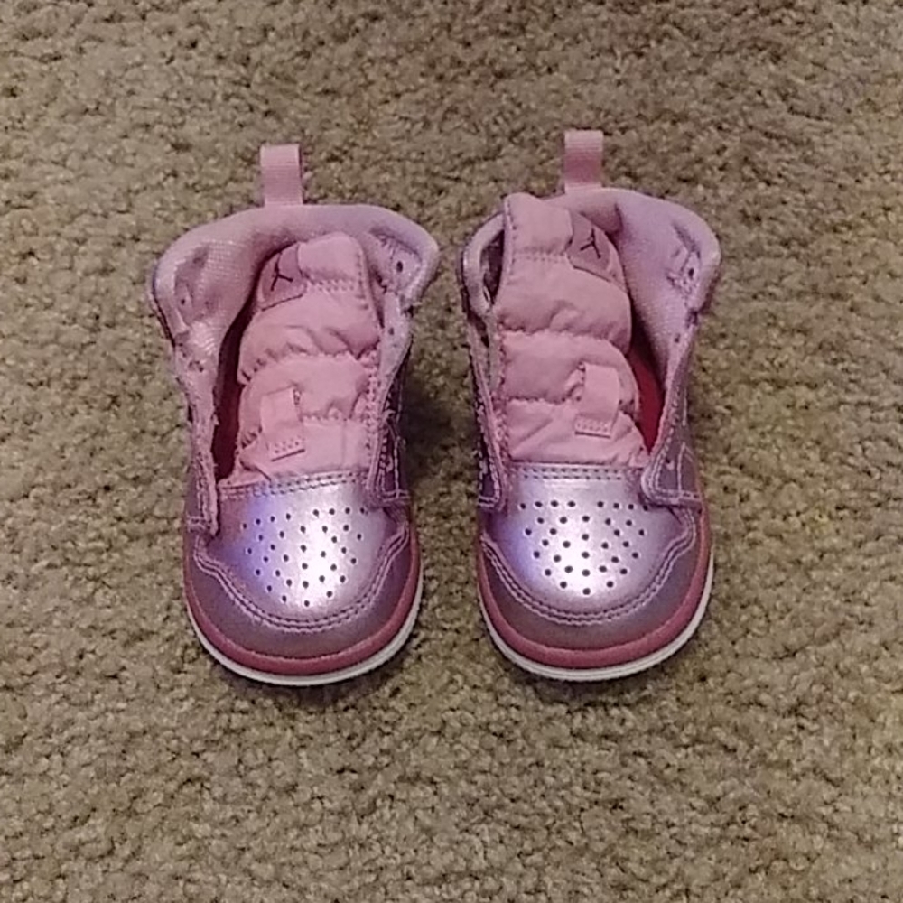 Pink baby Jordan